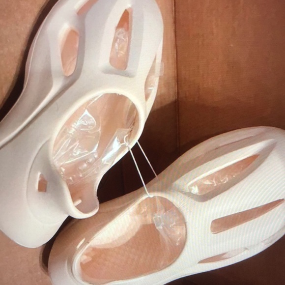 Off white Enzo Fauxm Runners Cloud Rexx - Picture 2 of 4